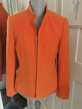 Stylish Vibrant Fall Vibes Orange Wool Blend Women's Zip-Front Jacket. Size 6